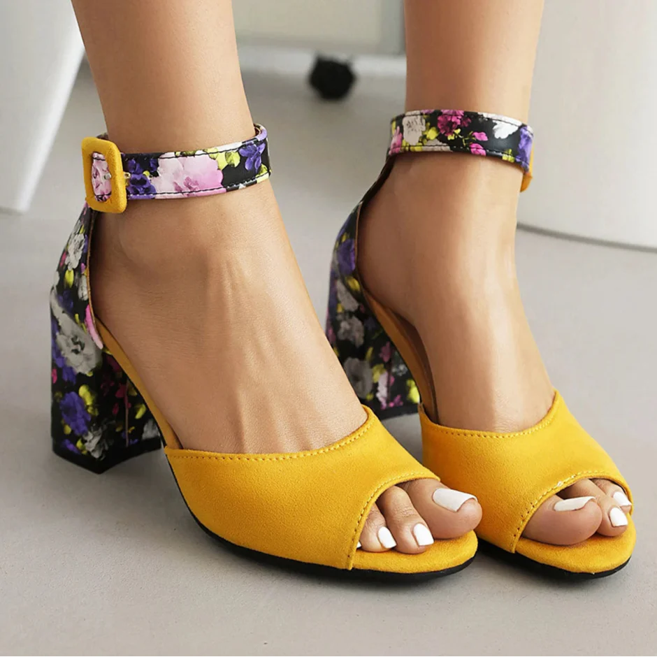Isola | Fioretta Square Heel Sandals™
